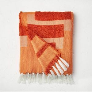 NWT - Opalhouse - geometric patterned chunky throw